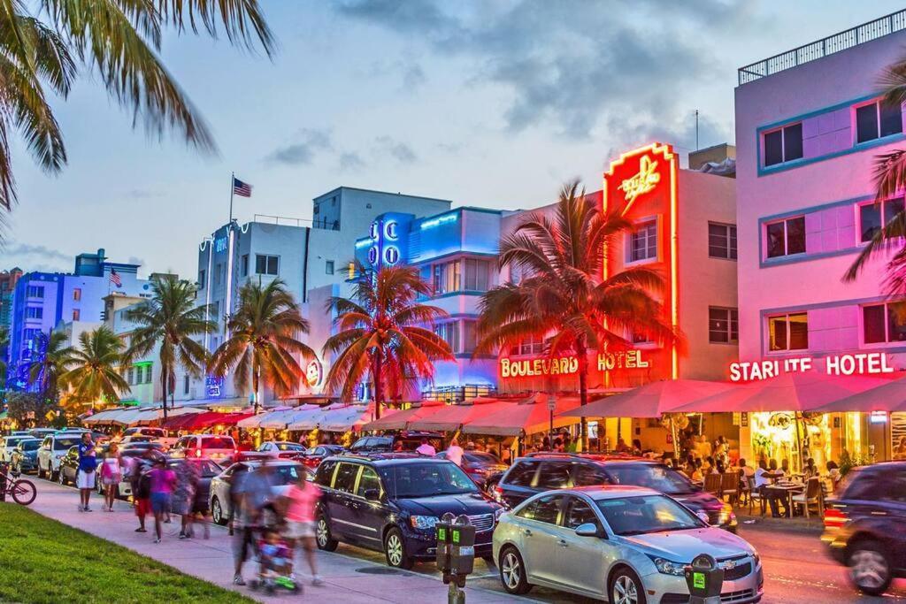 Beachway Per Ankh Pompano Beach Zewnętrze zdjęcie